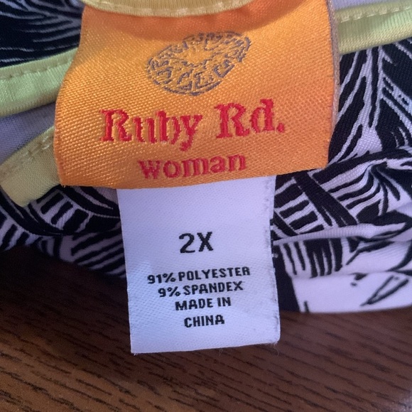 Ruby Rd Long Sleeve Blouse Black White Striped With Yellow Trim 2X Palm Leaves - Picture 9 of 10